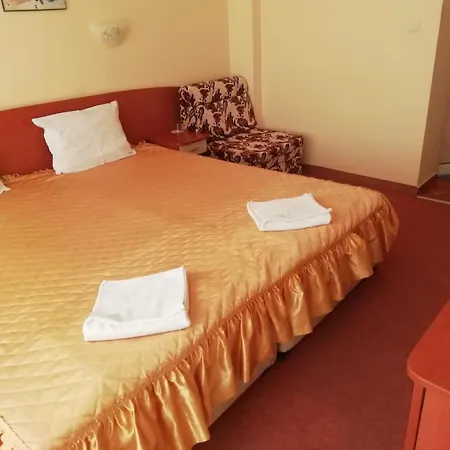 Family Mimosa Hotel 3*